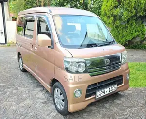 Daihatsu Hijet Attrai Wagon Tubo 2016