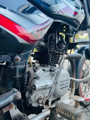 Bajaj CT100 2012