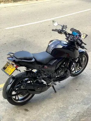 TVS Apache RTR 200 4V 2017