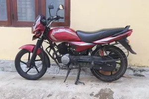 Bajaj Platina 125 2010