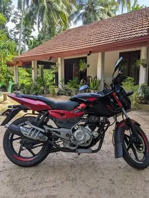 Bajaj Pulsar 150 2016