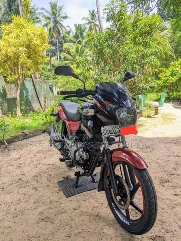 Bajaj Pulsar 150 2016