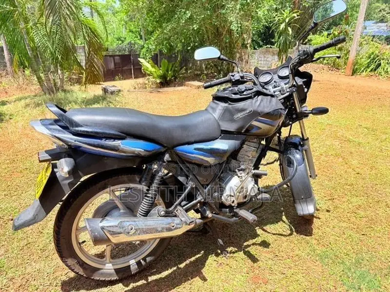 Bajaj Discover 125 2015