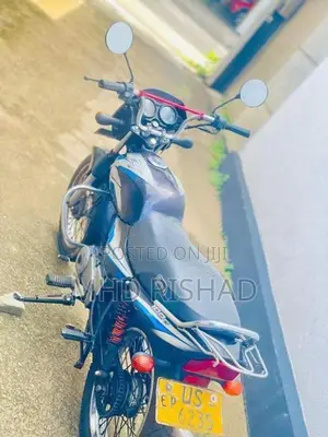 Bajaj CT100 2008