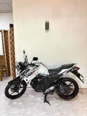 Yamaha FZs V2 2017