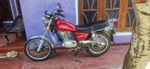Suzuki GN 125 2018