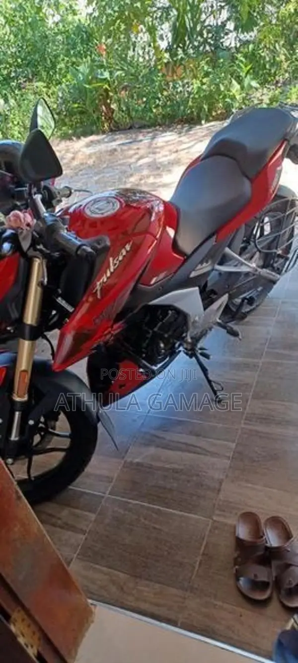 Bajaj Pulsar N160 2026