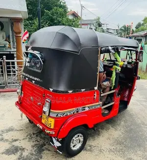 Bajaj RE 2003