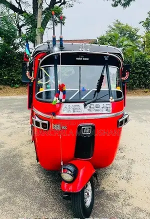 Bajaj RE 2003