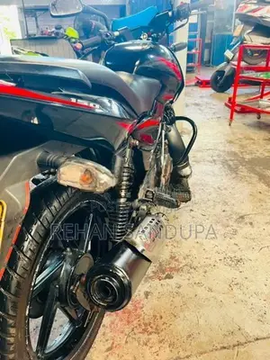 Bajaj Pulsar 150 2015
