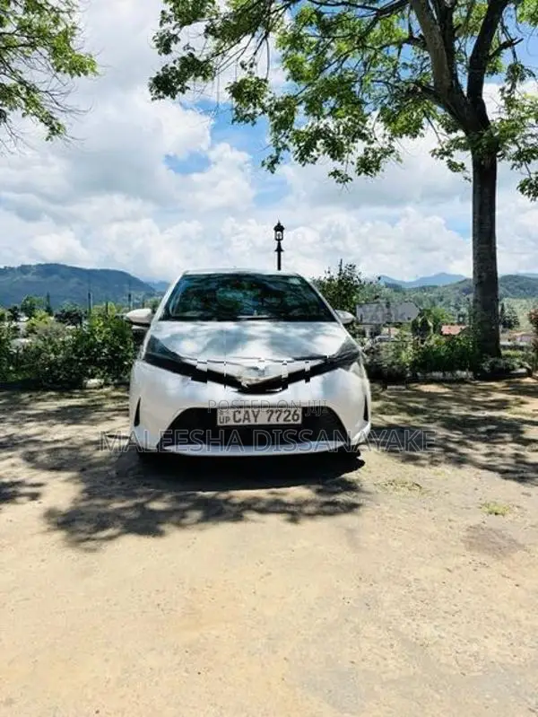 Toyota Vitz 2016