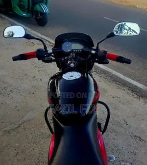 Bajaj Pulsar 150 2016