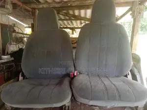 Toyota Starlet Seat Set