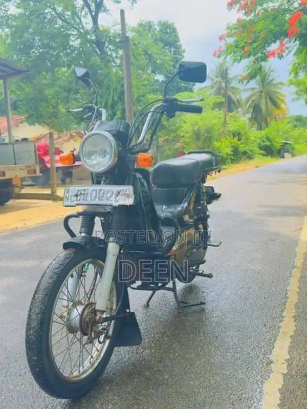 TVS XL 100 2020