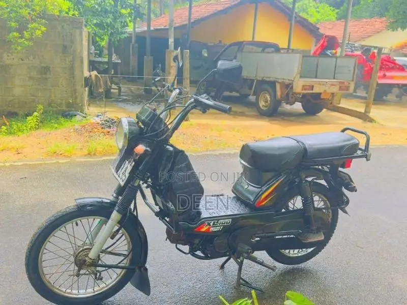 TVS XL 100 2020