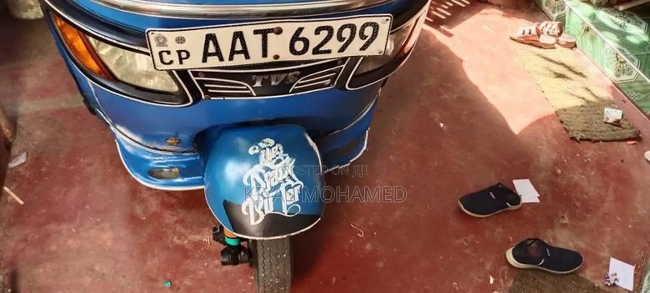TVS King Three Wheleer 2014
