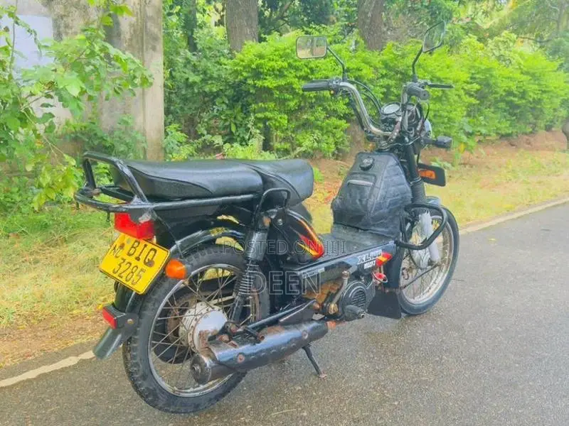TVS XL 100 2020