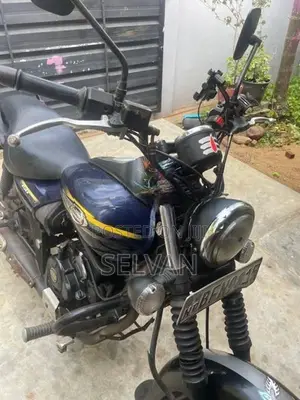 Bajaj Avenger 2018