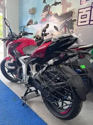 Bajaj Pulsar N160 Premium 2026