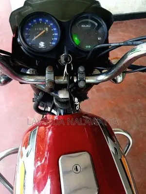 Bajaj Boxer 2004