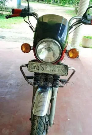 Bajaj Boxer 2004