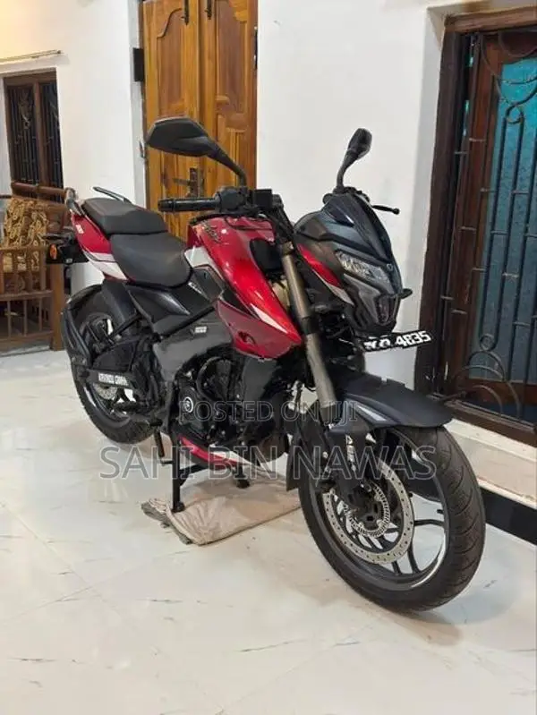 Bajaj Pulsar NS200 2026