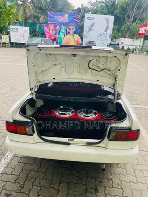 Nissan Sunny FB13 1993