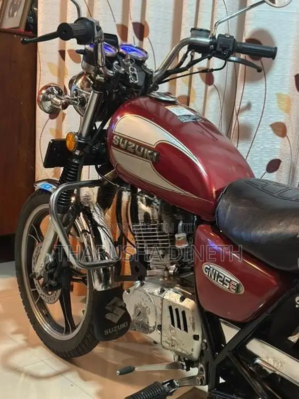 Suzuki GN 125 Japan 2006