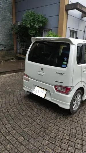 Suzuki Wagon R FZ 2018