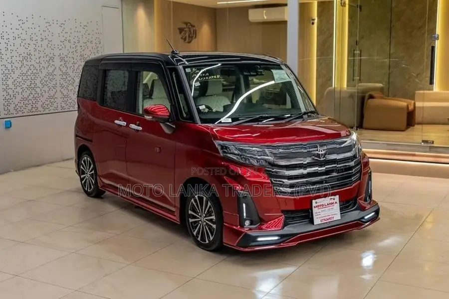 Toyota Roomy Custom GT Turbo 2025