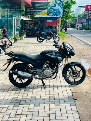 Bajaj Pulsar 150 2016
