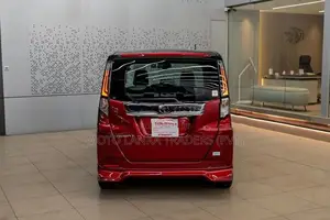 Toyota Roomy Custom GT Turbo 2025