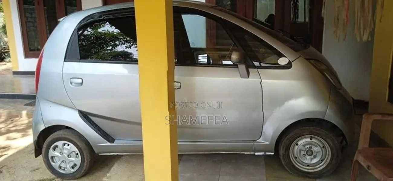 Tata Nano LX 2012