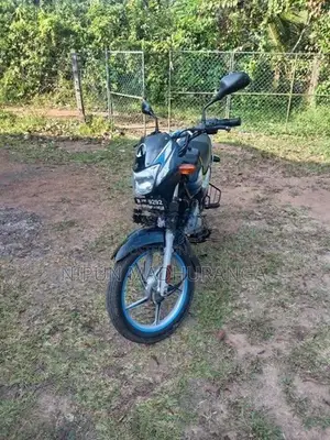 Bajaj CT100 100 2025