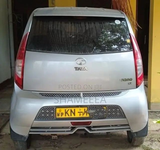Tata Nano LX 2012