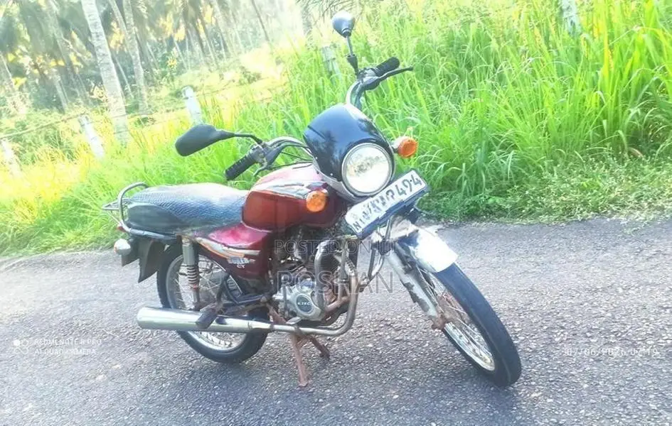 Bajaj Boxer Red 2004