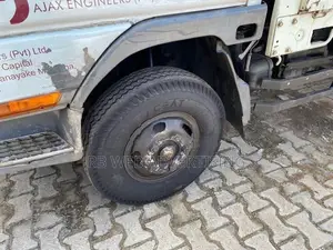 Mitsubishi Canter 14.5 2009