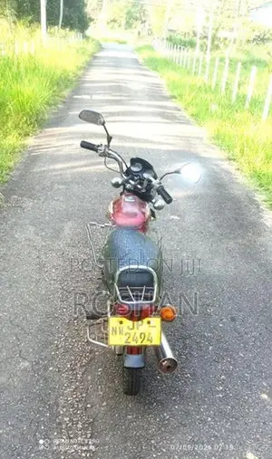 Bajaj Boxer Red 2004