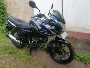 Bajaj Discover 2015