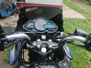 Bajaj Discover 2015