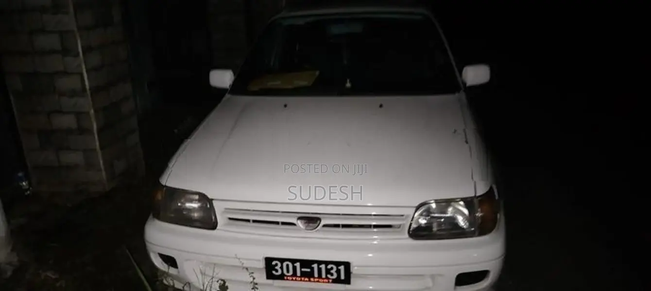 Toyota Starlet EP 82 1997