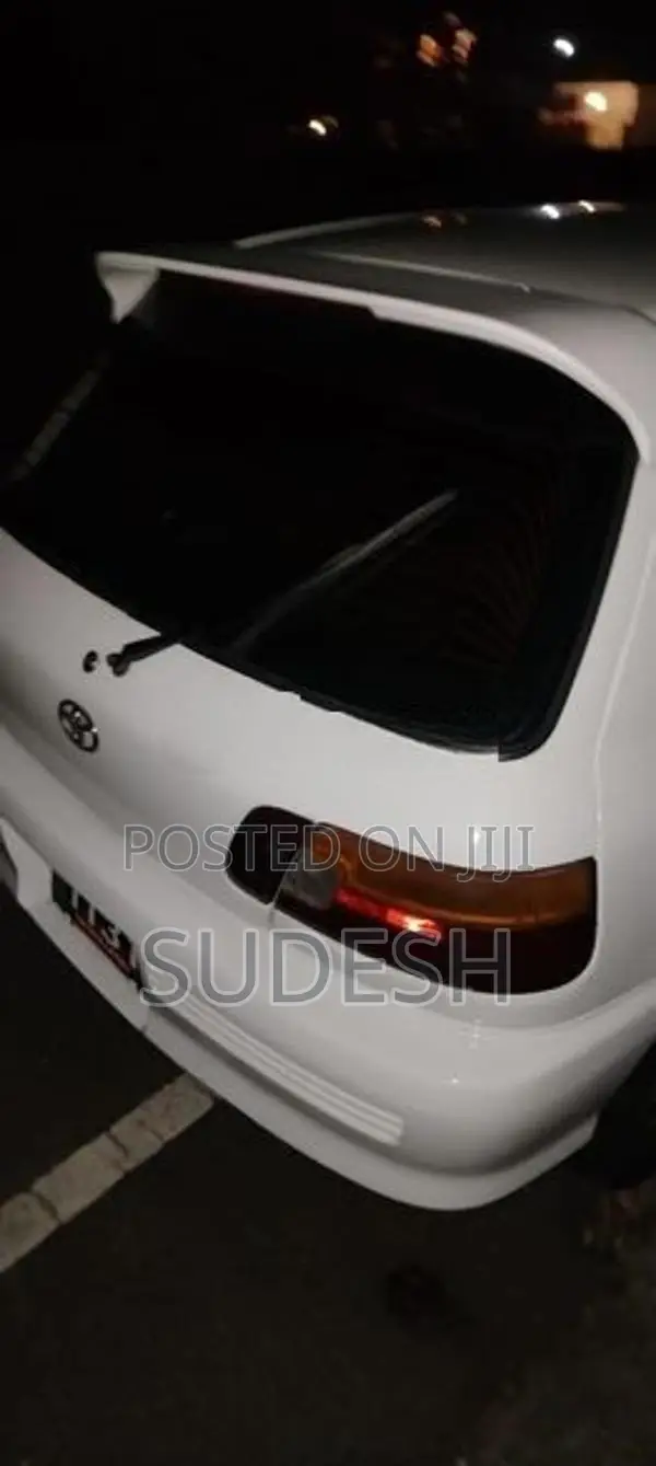 Toyota Starlet EP 82 1997