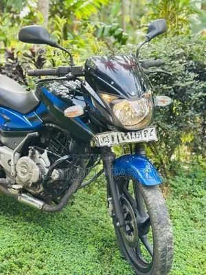 Bajaj Pulsar 150 2016