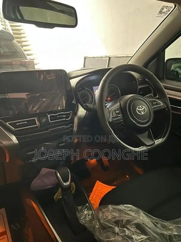 Toyota Taisor V Grade DualTone 2025