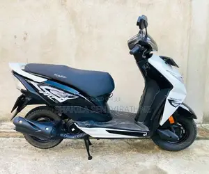 Honda Dio 2017