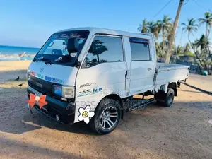 Mazda Bongo Brawny 1996