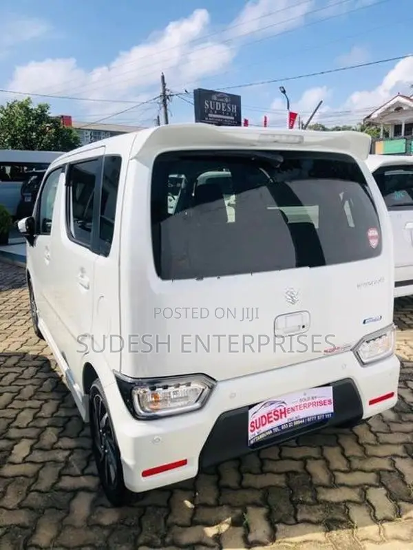 Suzuki Wagon R Custom ZX 2026