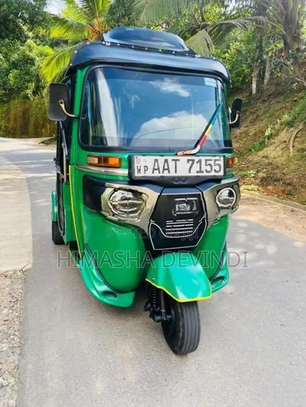 Bajaj RE 2014