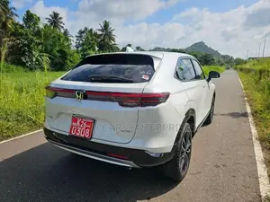 Honda Vezel Z Premium 2026