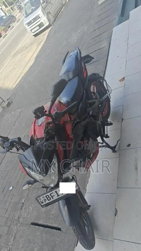 Bajaj Pulsar NS160 2017